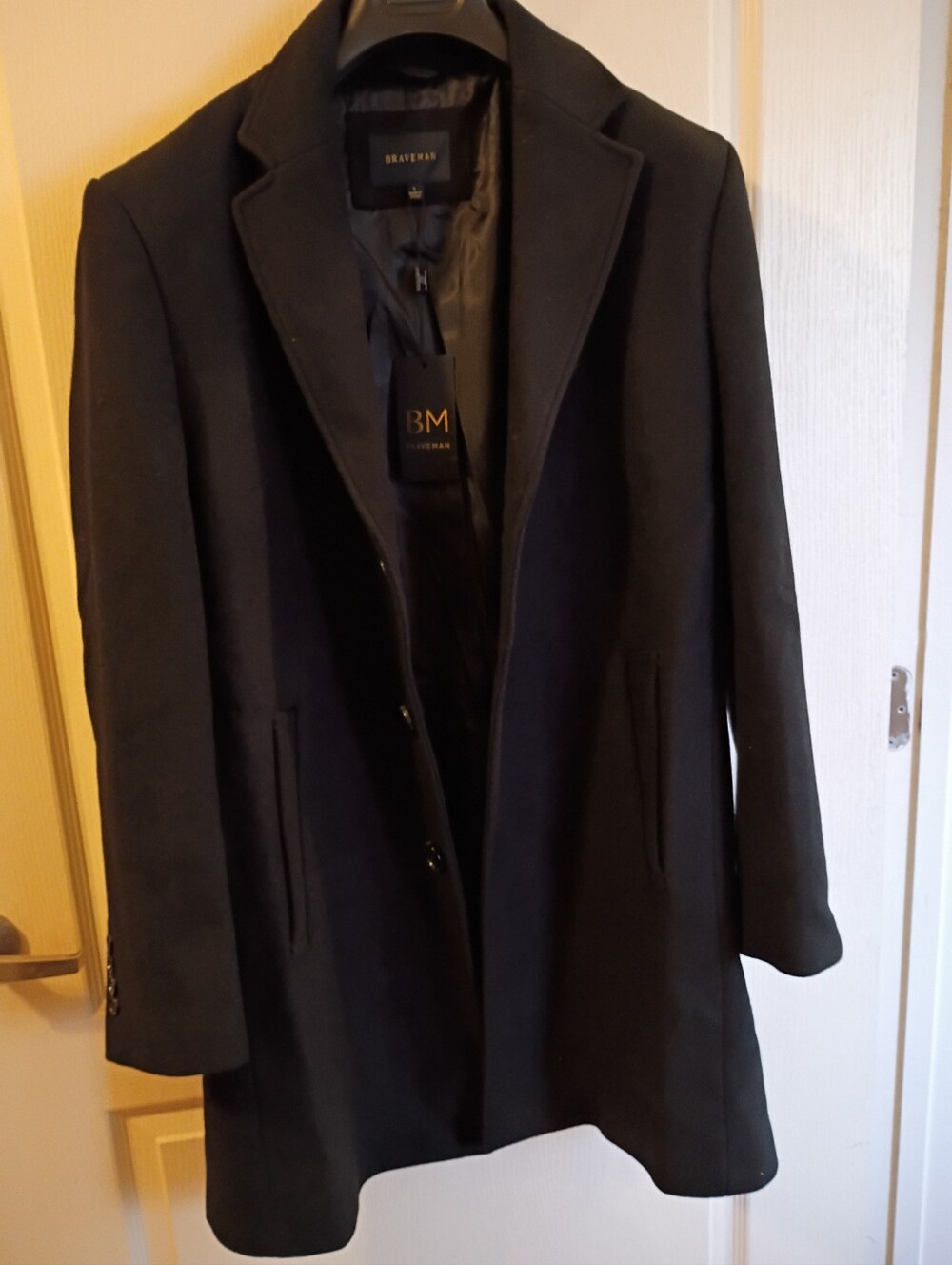 Men's Black Wool-Blend Overcoat with Four-Button Cuff